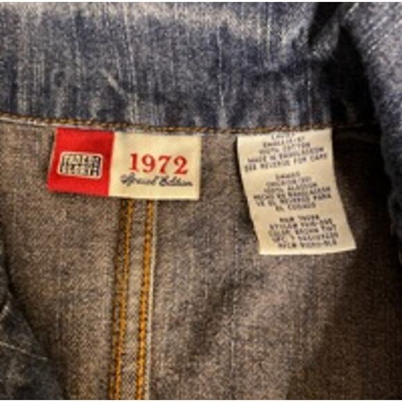 Faded Glory Blue Denim Jacket Women’s Small Classic Fit Cotton Jean Coat - Picture 4 of 7